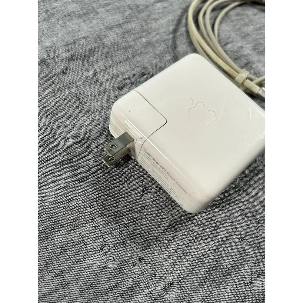 Apple MagSafe 2 Power Adapter MacBook Computer Charger White 60W Plug-In 2012